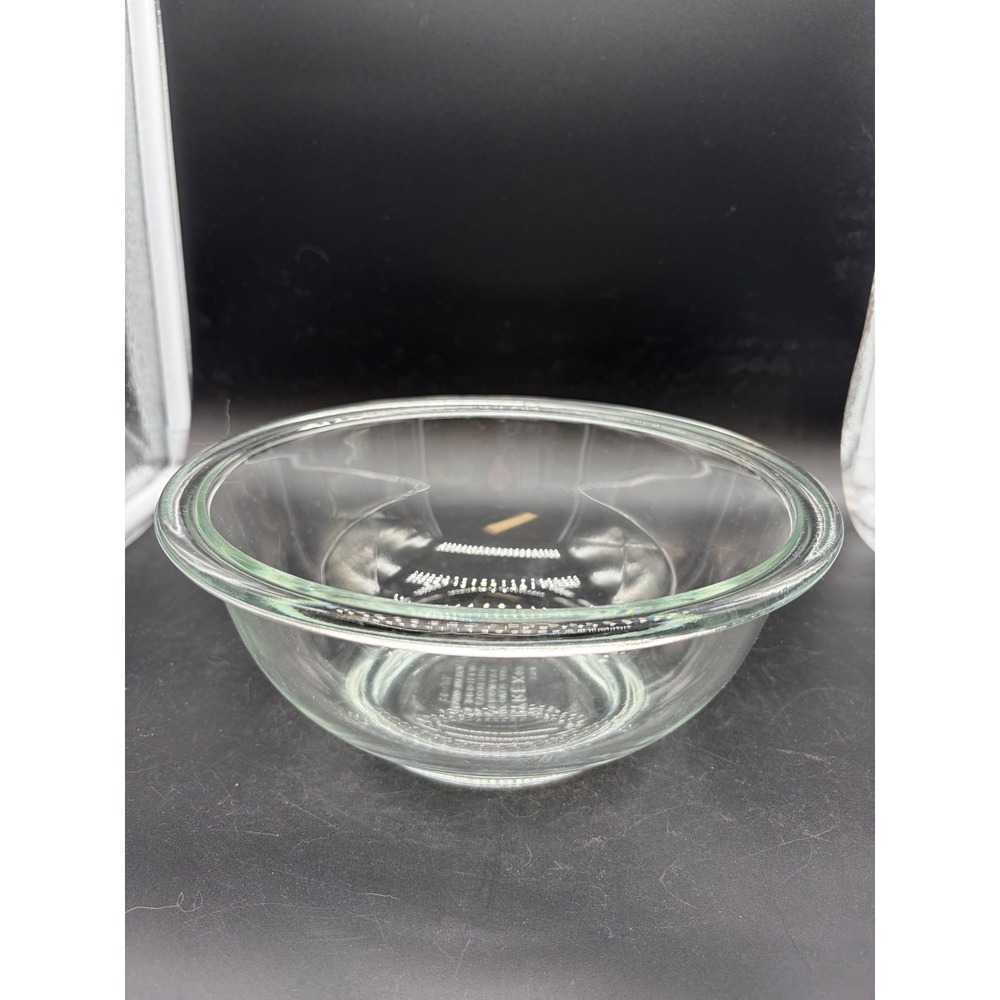 Pyrex Clear Mixing‎ Bowl